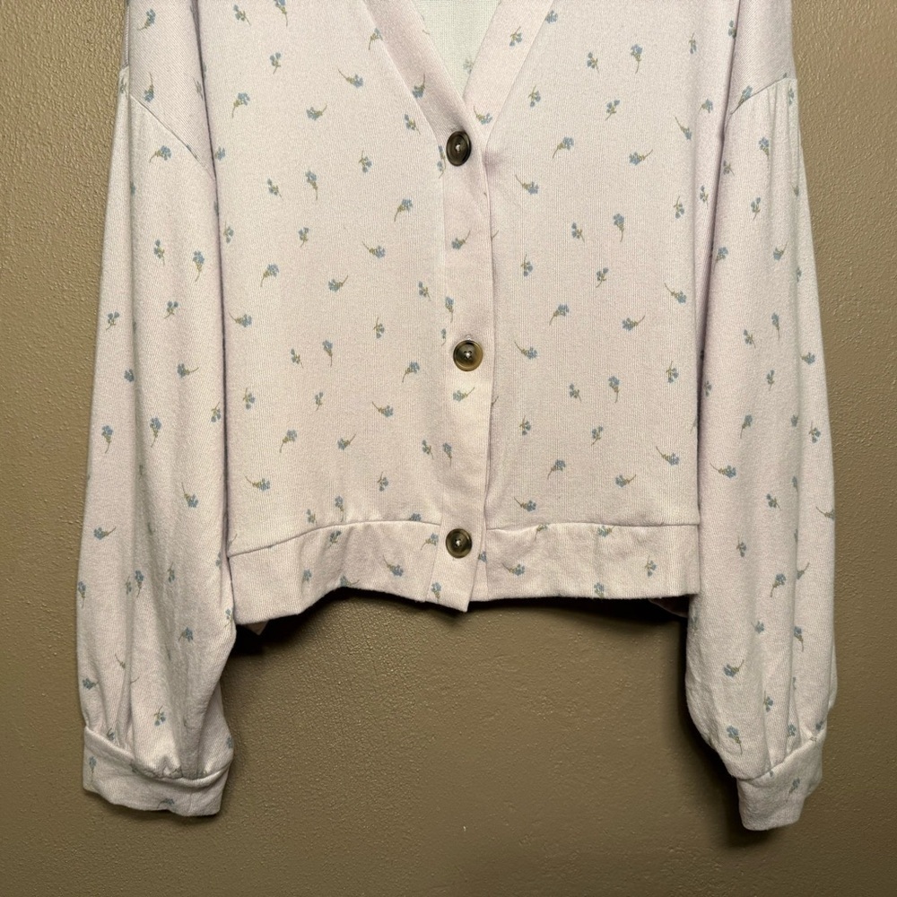 a.n.a. Women's Plus Lilac Long Sleeve Button Up Cardigan Size 1X Whimsy Florals - Picture 6 of 16